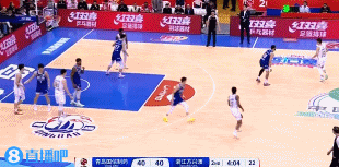 谈球吧体育app下载不容易！奈特冲击篮筐强攻得手 广厦取得本场首次领先