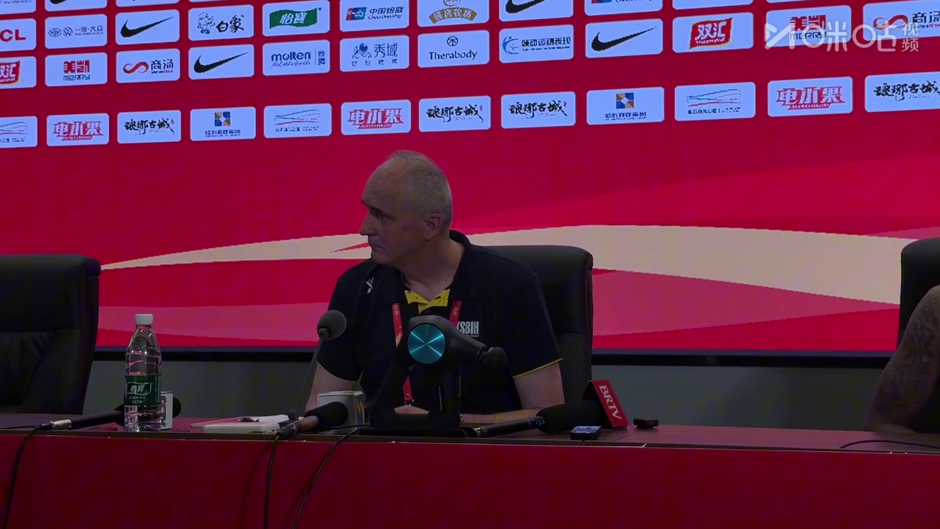 谈球吧官网登录入口波黑主帅盛赞张子宇:从没见过的优秀队员 在中国队起到主导作用